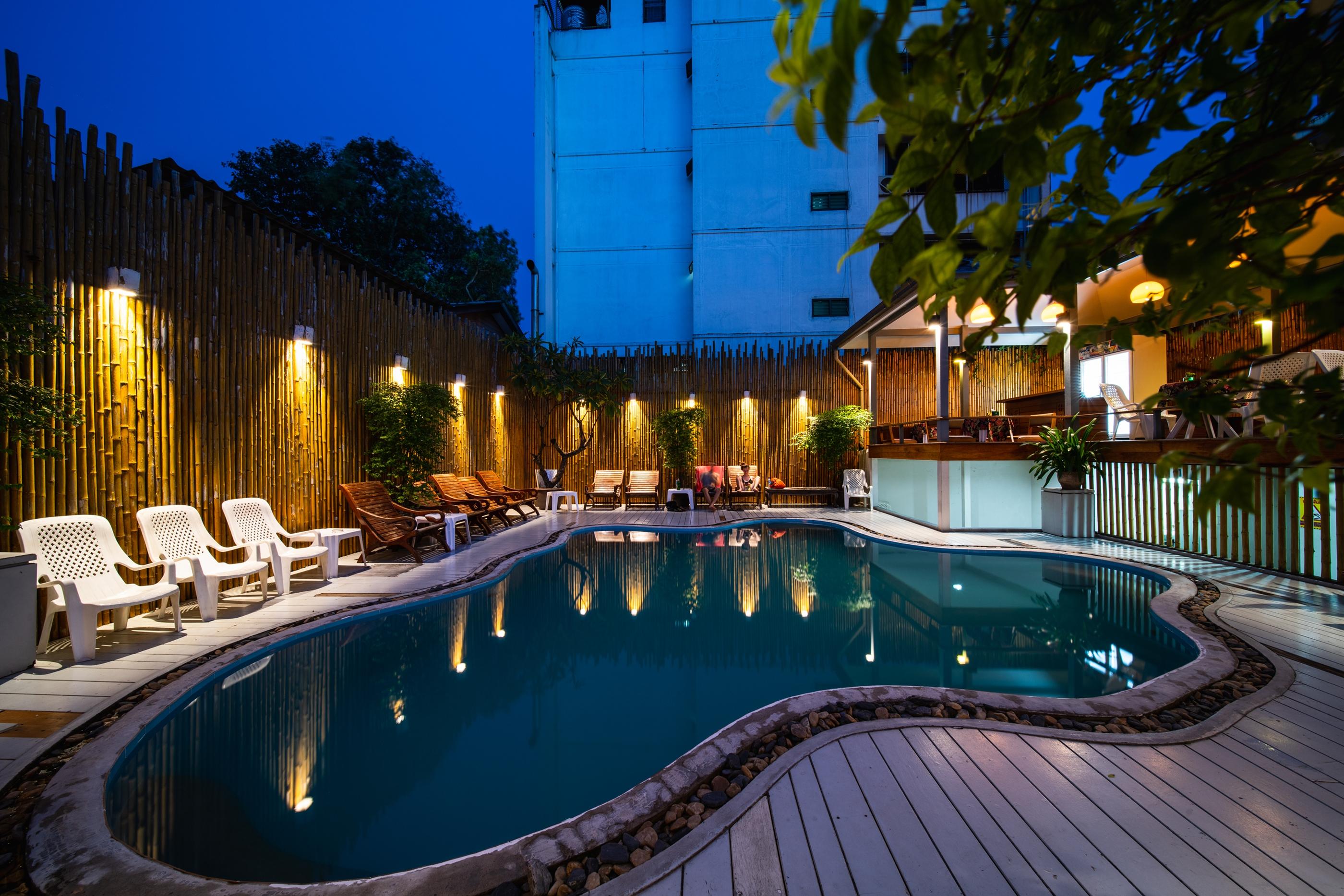 Wild Orchid Villa Bangkok Exterior foto