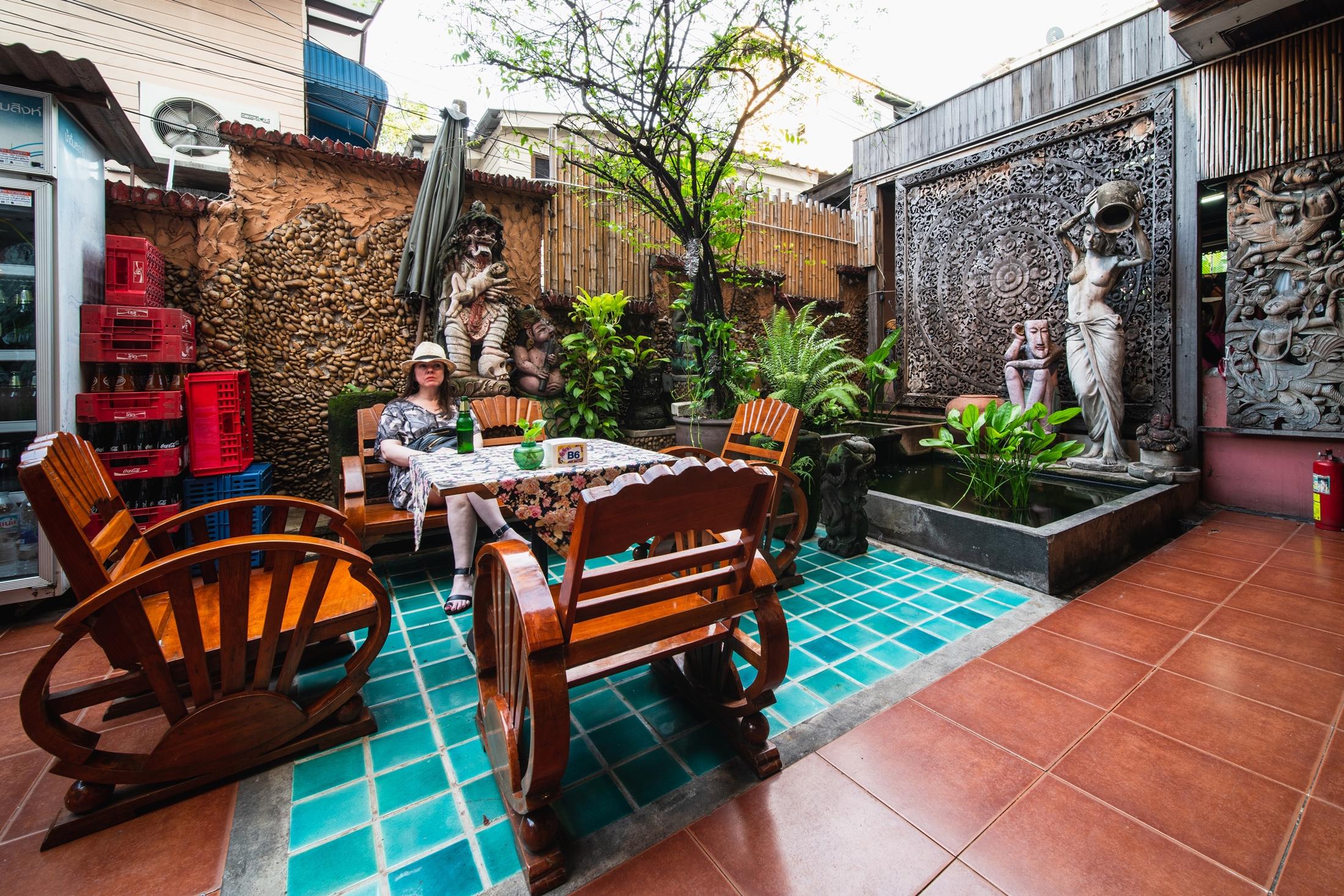 Wild Orchid Villa Bangkok Exterior foto
