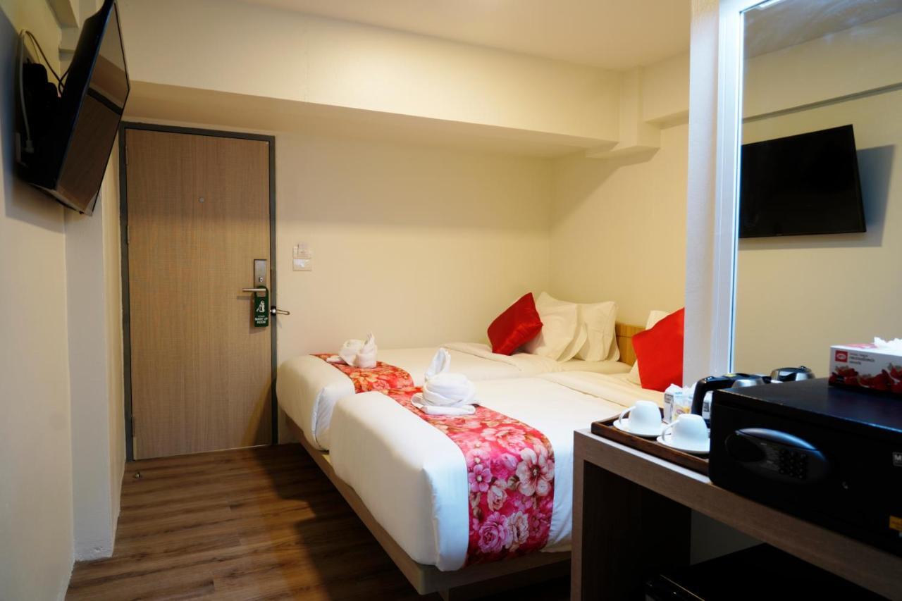 Wild Orchid Villa Bangkok Exterior foto